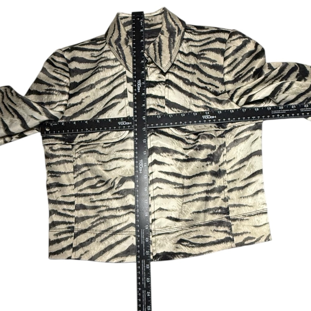 Anthracite Animal Print Utility Jacket Zip Up Size 4 Like New - Picture 9 of 16